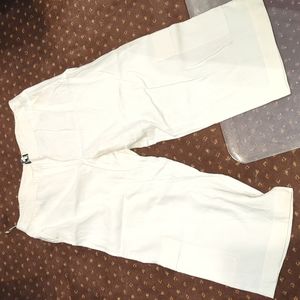 White linen Capri with cargo detail